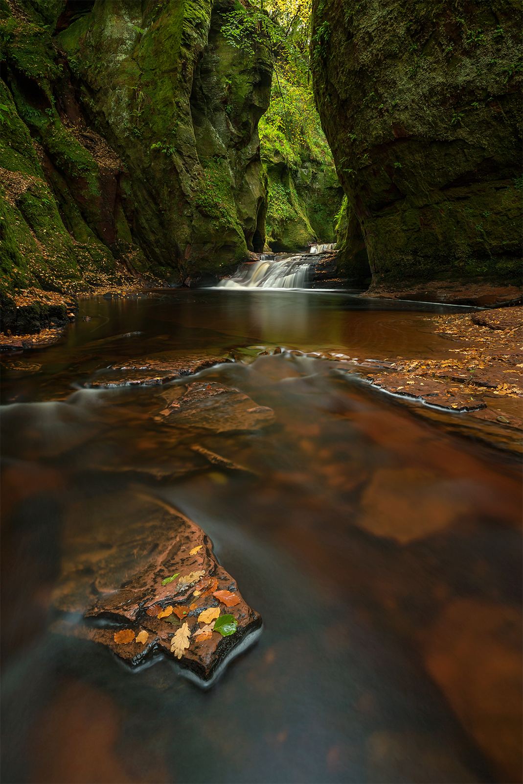 Exploring the beauty of the Devil's Pulpit on the Scotland Photography Workshop